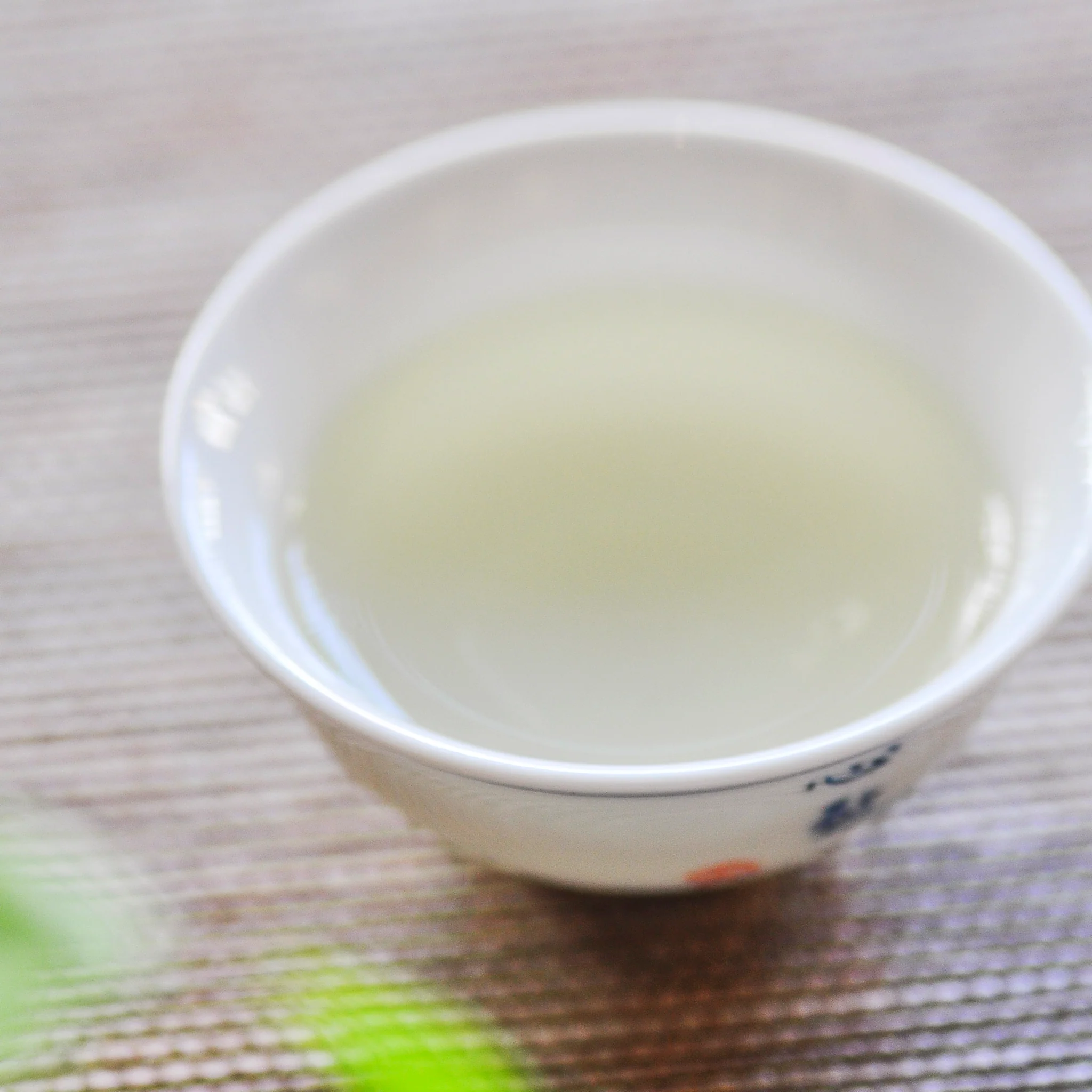 2025 West Lake Dragon Well Long Jing Green Tea - Image 3