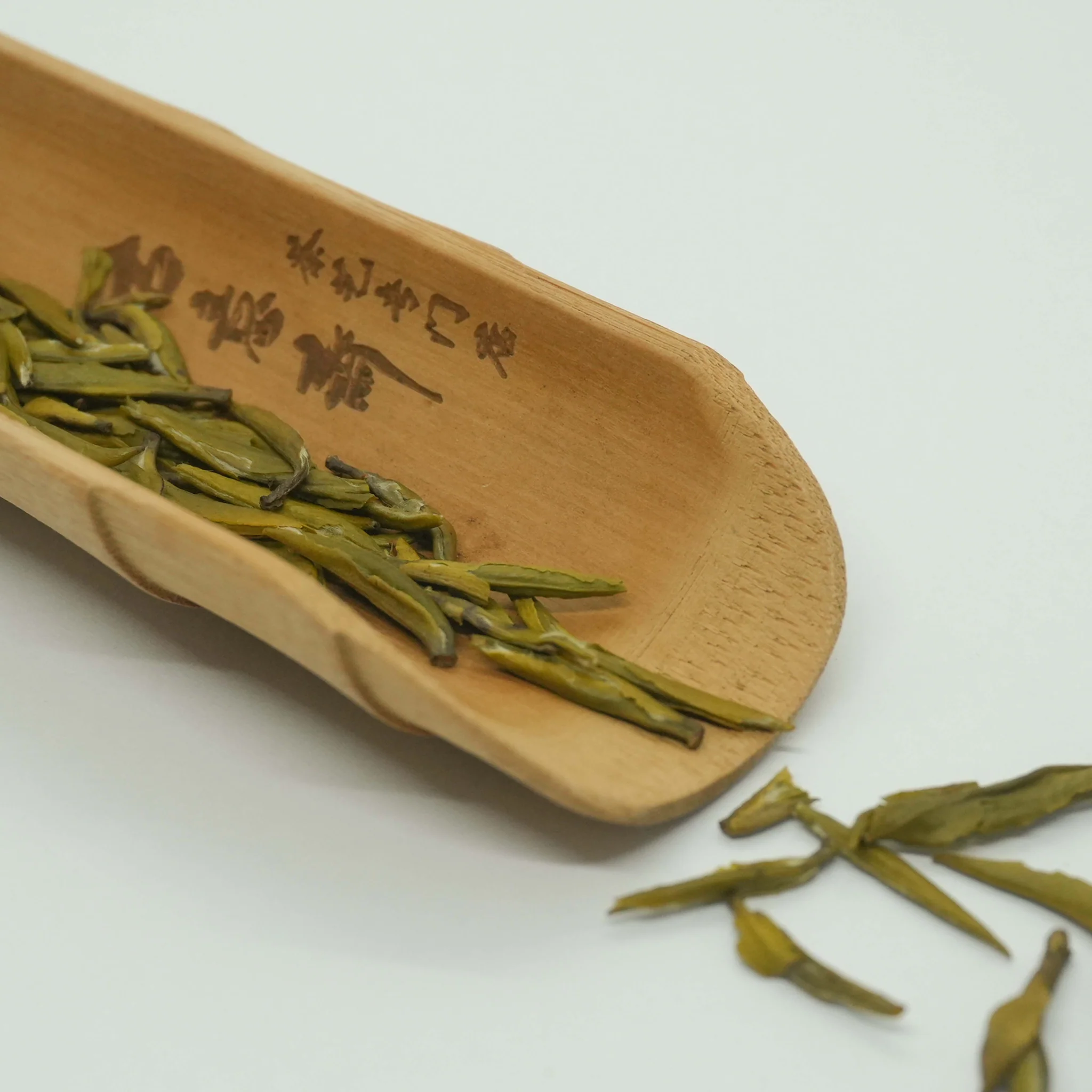 2025 Early Spring Jintan Que She Green Tea - Image 3